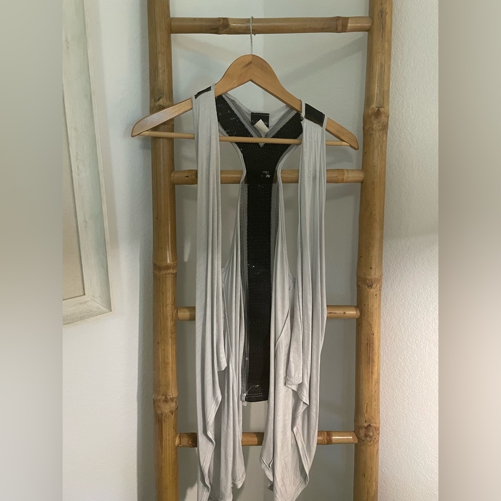 Daytrip vest